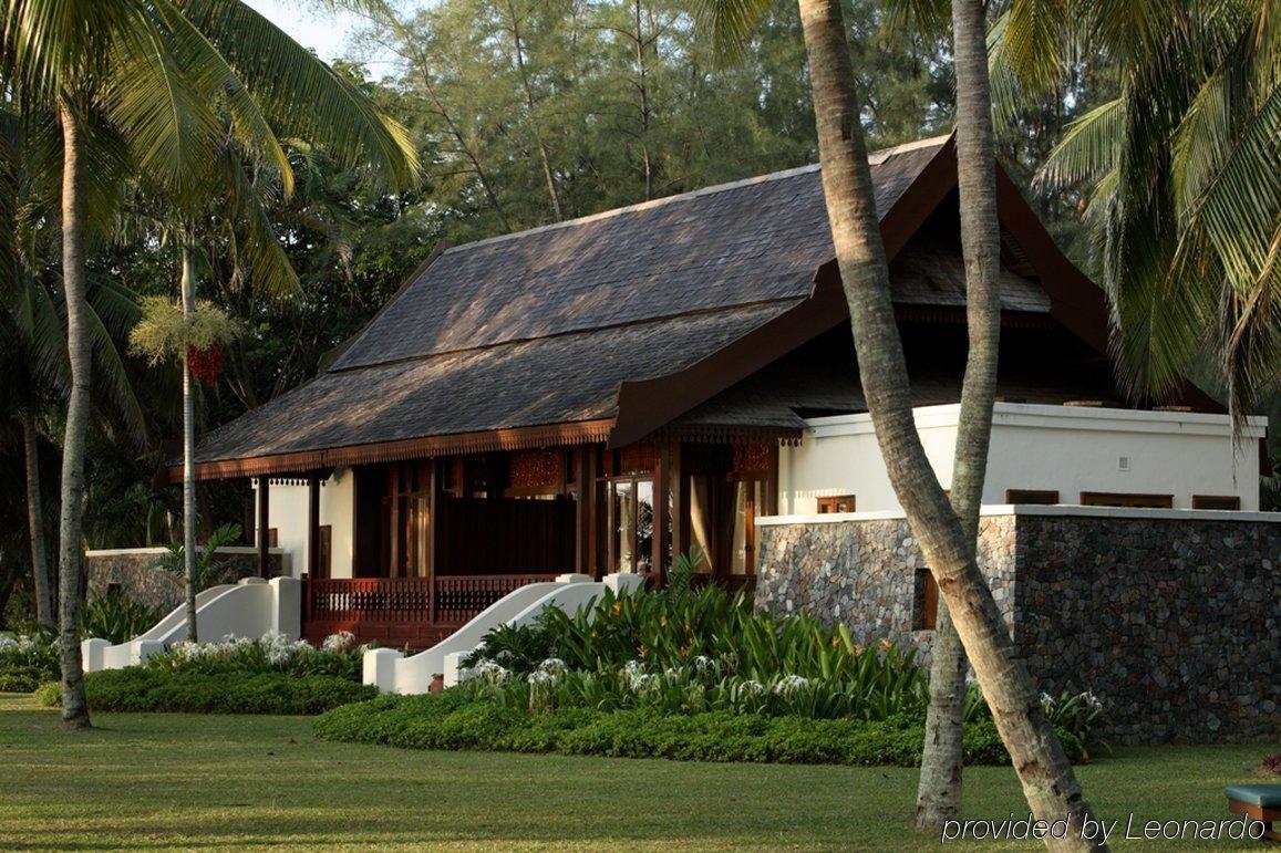 Tanjong Jara Resort, Terengganu - A Small Luxury Hotels Of The World Dungun Esterno foto A villa at the resort