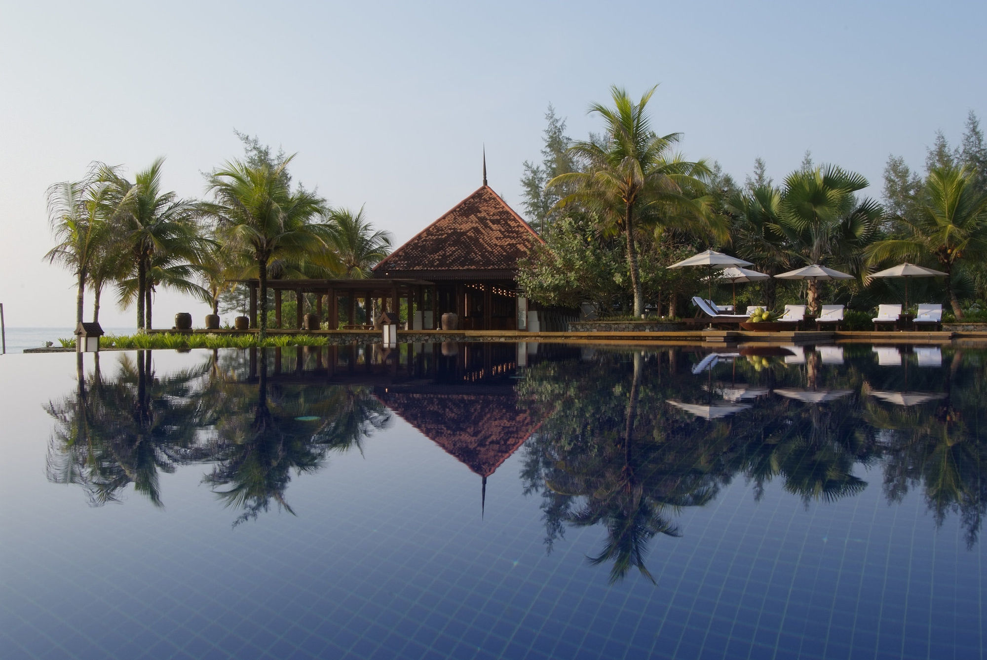 Tanjong Jara Resort, Terengganu - A Small Luxury Hotels Of The World Dungun Servizi foto The pool at the Angsana Resort and Spa, Phuket